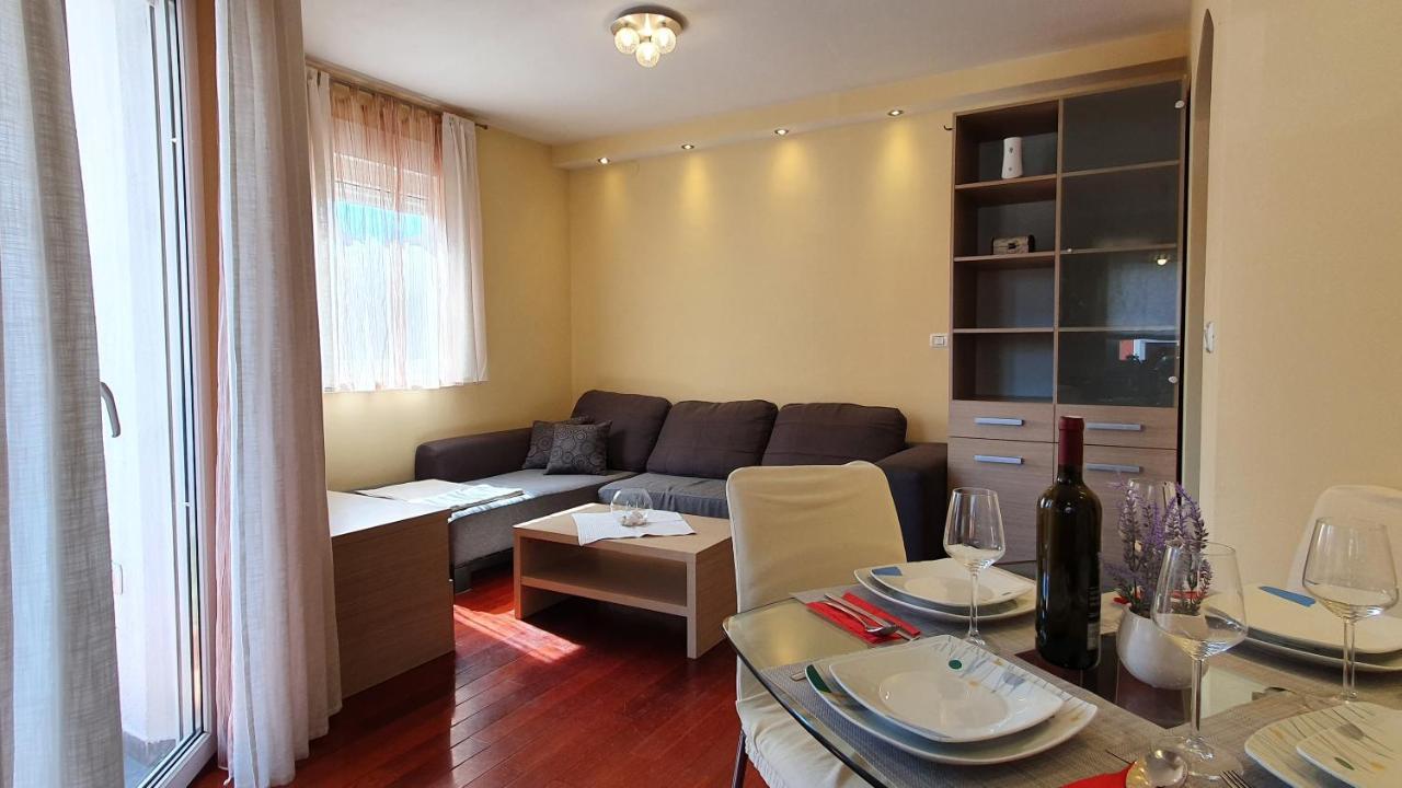 Apartman Istria 4 You Apartment Pula Exterior foto